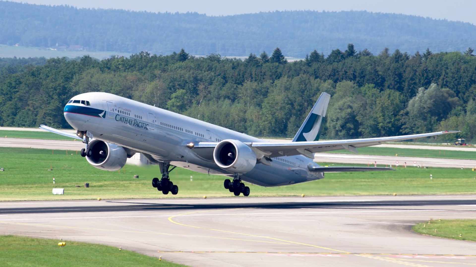 Read Cathay Pacific Manage Booking & Reservations Number