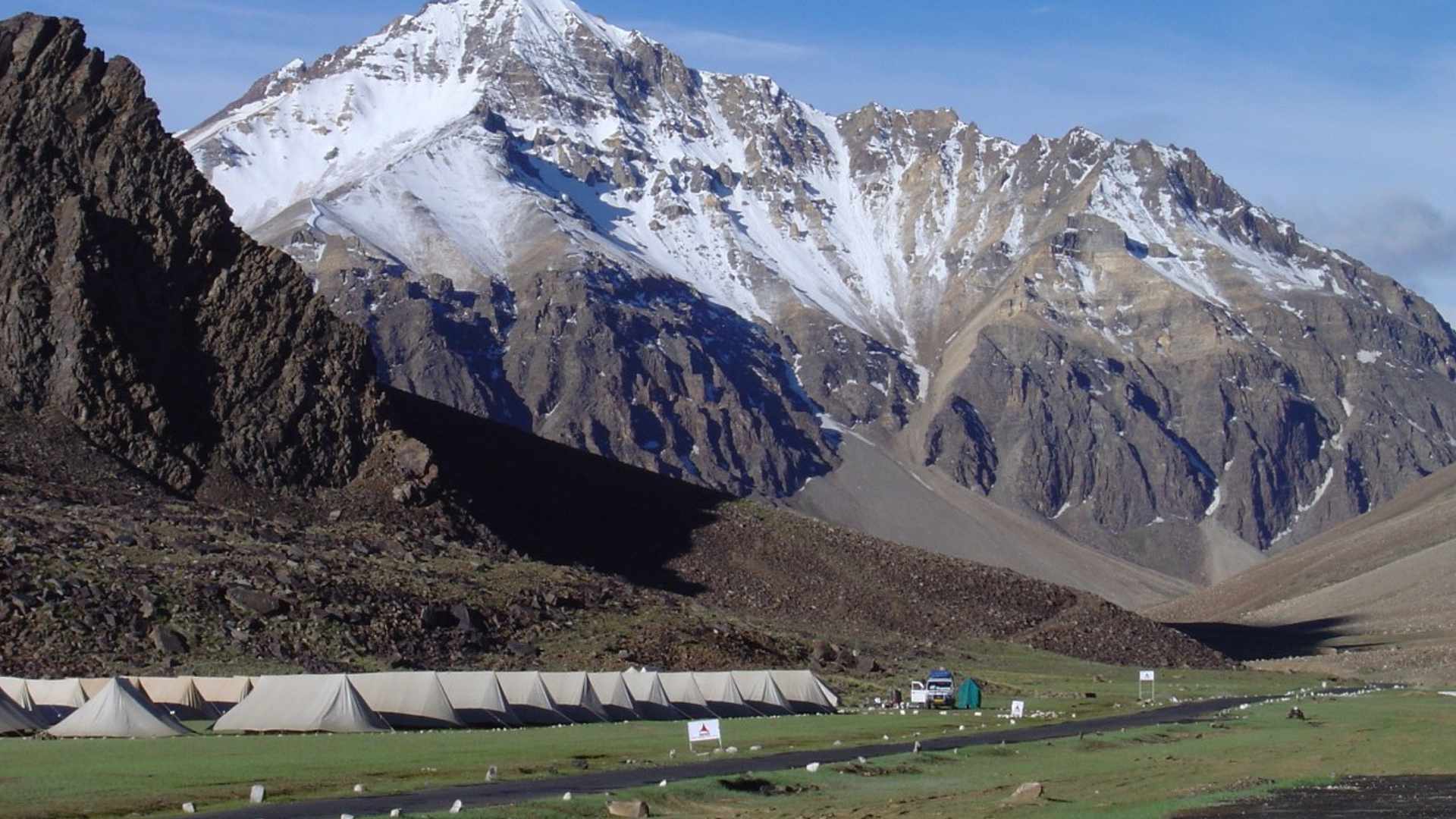 Read Information on Trekking Tour in Leh Ladakh