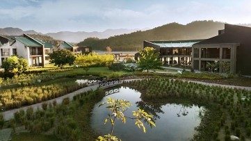 Precautions to take while staying in a resort near a national park 