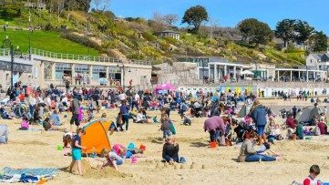 Sun & Smiles on School Holidays in Dorset